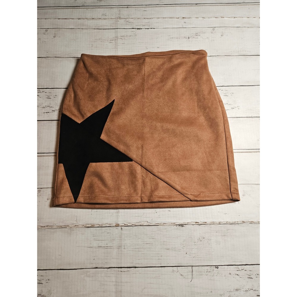 Le Lis Collection Faux Suede Star Mini Skirt Women's S Brown Western Boho